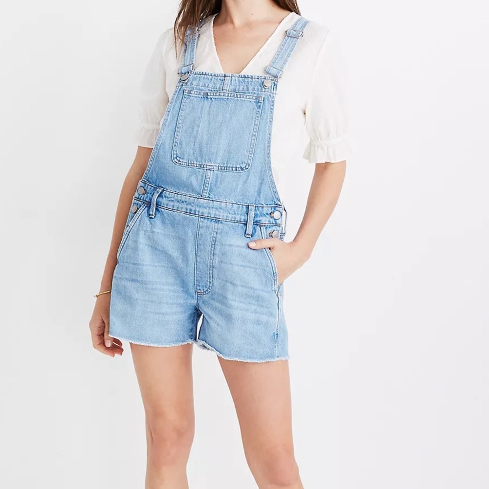 MADEWELL Blue Light Wash Adirondack Short Overalls